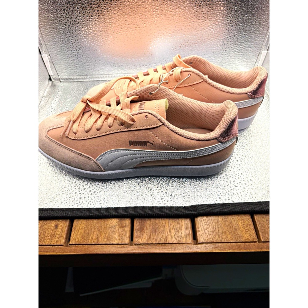 PUMA Women's Low Top Lace Up Athletic Sneakers Pink/Gray Solid size 9